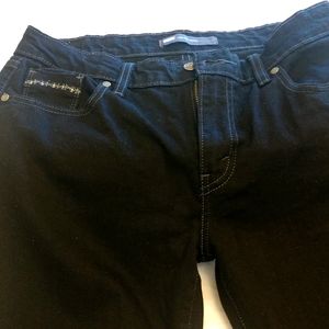 Levi's mid rise skinny jeans, never worn